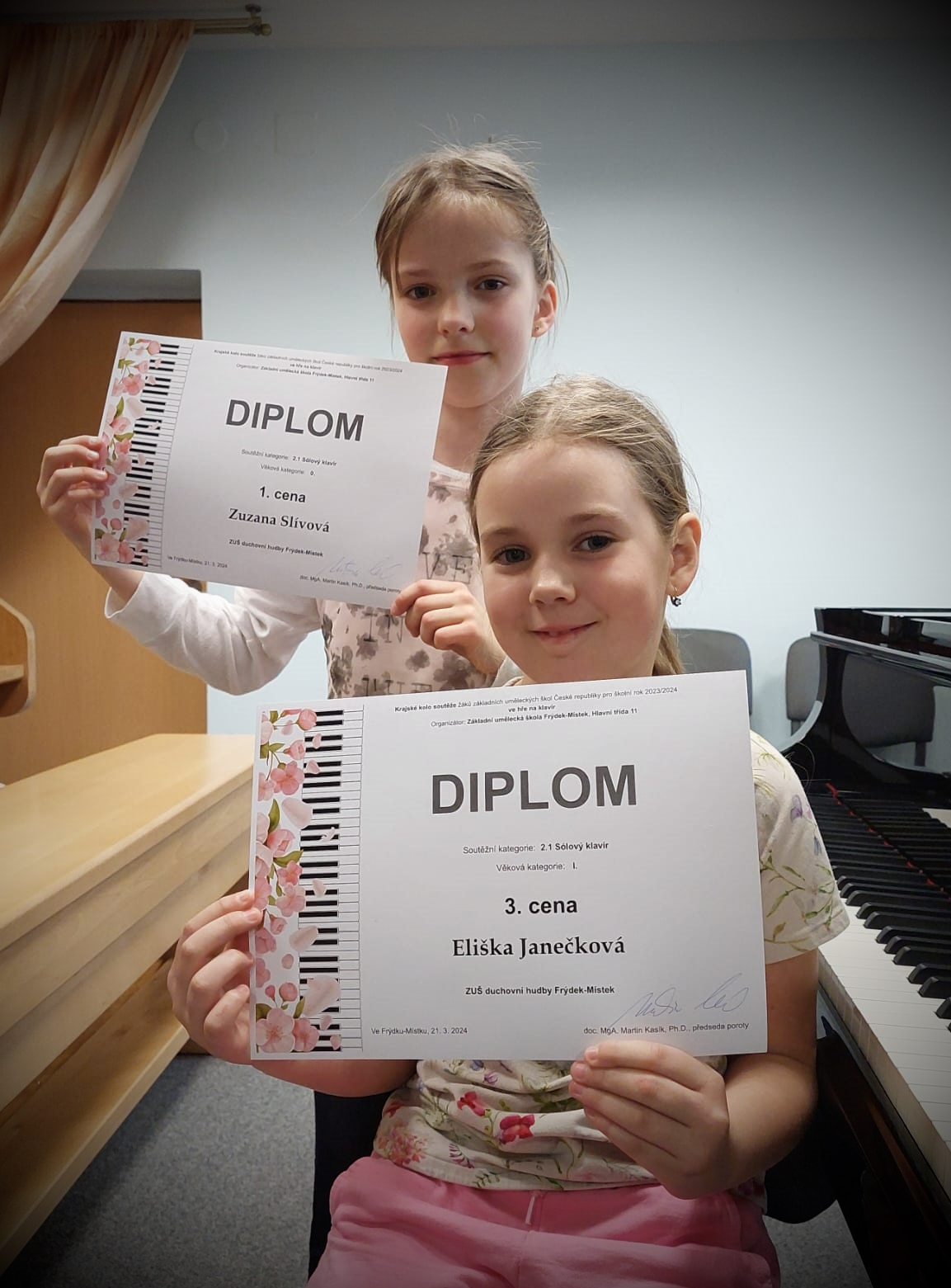 diplomy